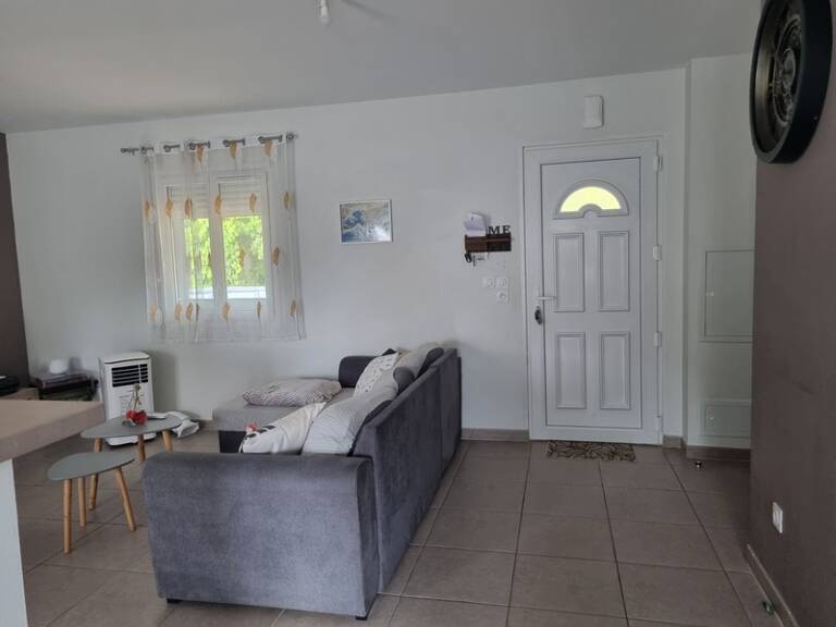 Plain-pied - 76m² - 2 Ch - VERRIERES - 86410 — photo 1