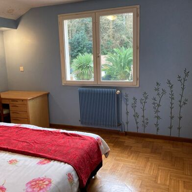 Appartement 1 pièces 450 €