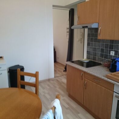 Appartement 3 pièces 420 €