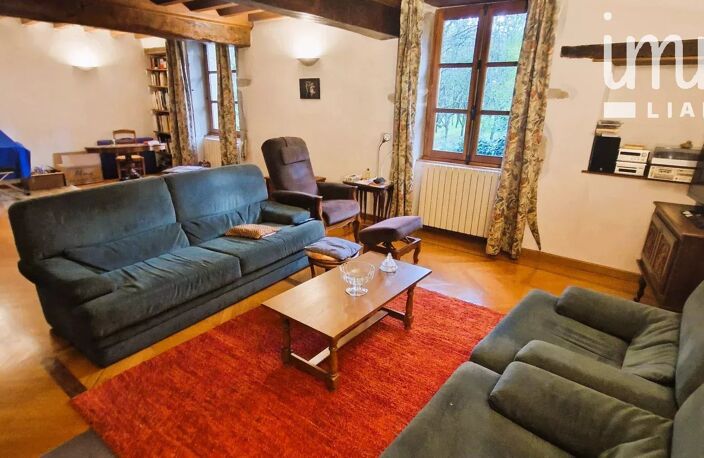 A SASIR : Belle demeure avec étang et vue imprenable – 300 m² ha — photo 4