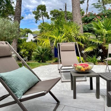 Maison 8 pièces 1560000 €