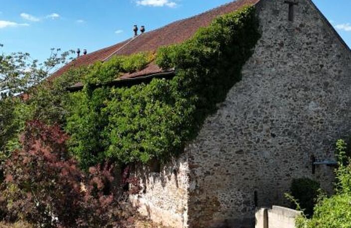 GIREMOUTIERS (77) - Grange à aménager - 120m² — photo 3