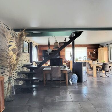 Maison 5 pièces 415000 €