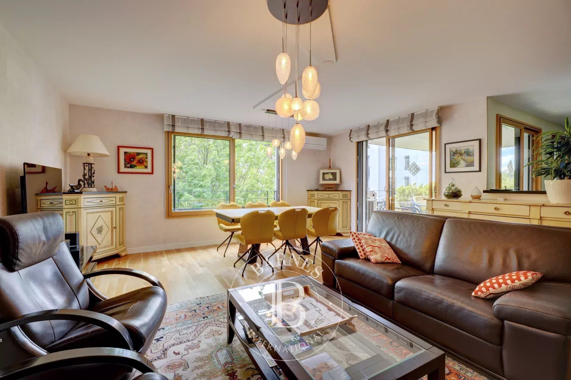 Appartement L T5