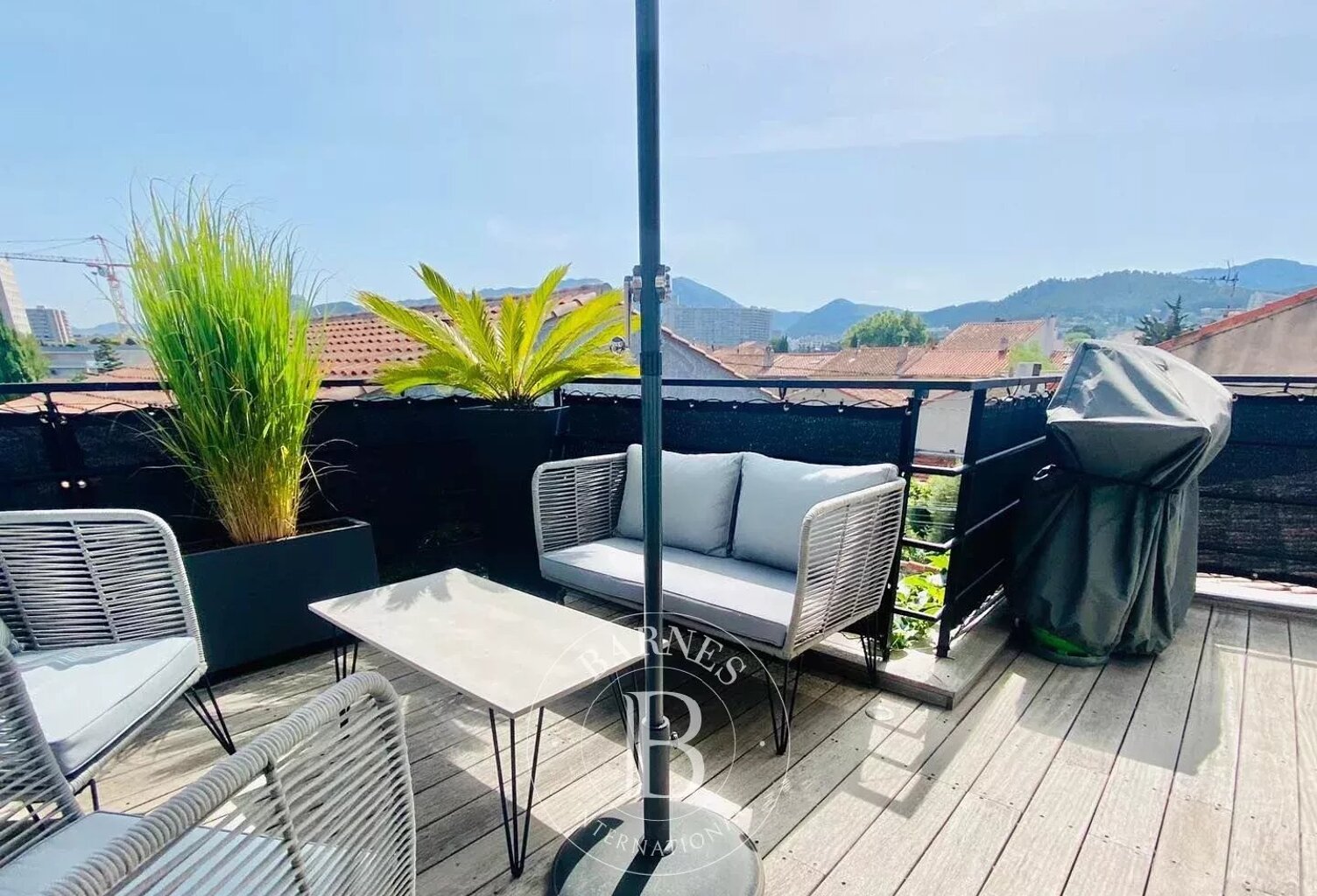VENTE – MARSEILLE 13009 – MAZARGUES  MAISON DE VILLE – TERRASSE — photo 1