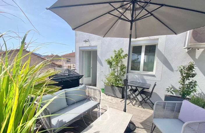VENTE – MARSEILLE 13009 – MAZARGUES  MAISON DE VILLE – TERRASSE — photo 2