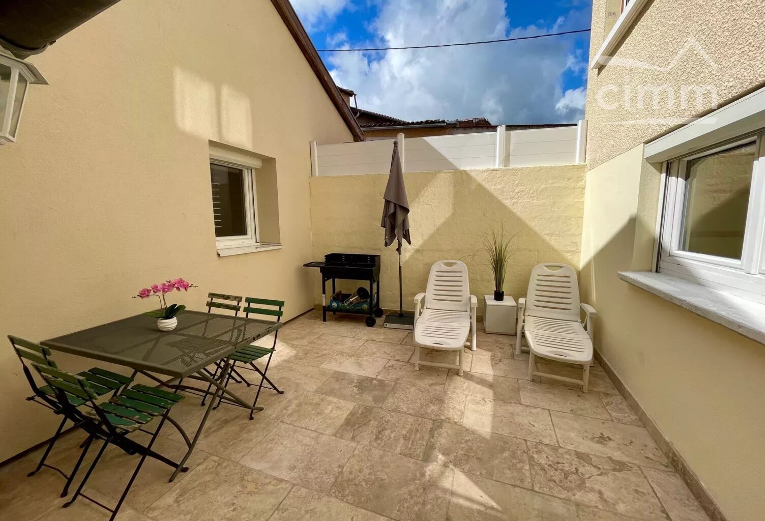 MAISON 3 CHAMBRES SURY LE COMTAL — photo 1