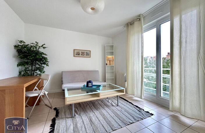 Location appartement 1 pièce 23 m² à Tours (37000) — photo 2