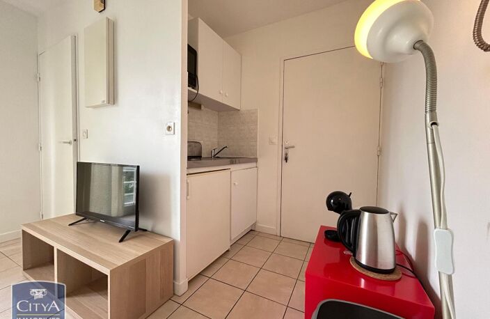 Location appartement 1 pièce 23 m² à Tours (37000) — photo 3
