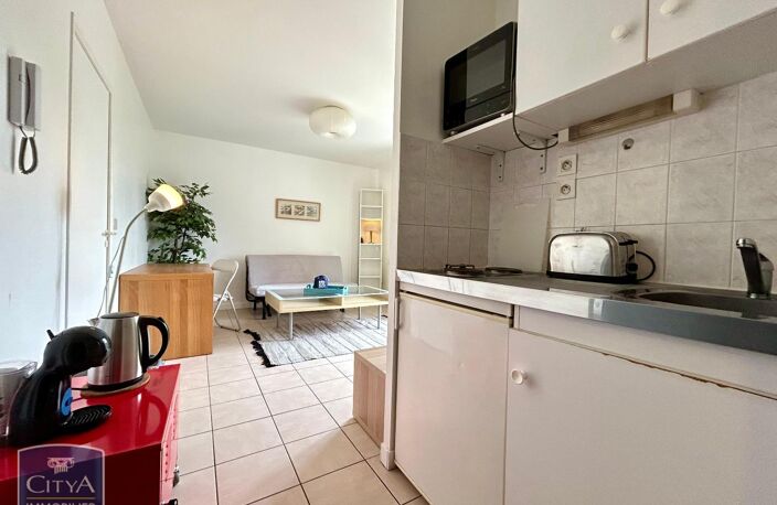 Location appartement 1 pièce 23 m² à Tours (37000) — photo 4