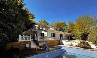 Maison 7 Pièces 230 m² à vendre à Arveyres (33500)