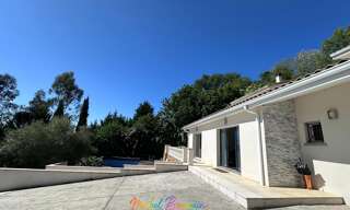 Maison 7 Pièces 230 m² à vendre à Arveyres (33500)