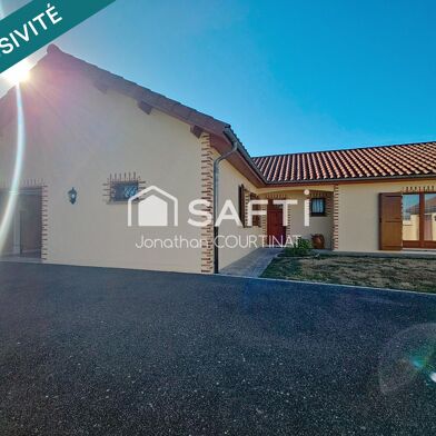 Maison 6 pièces 300000 €