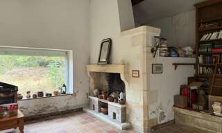 Maison 10 Pièces 433 m² à vendre à Bernay-Saint-Martin (17330)