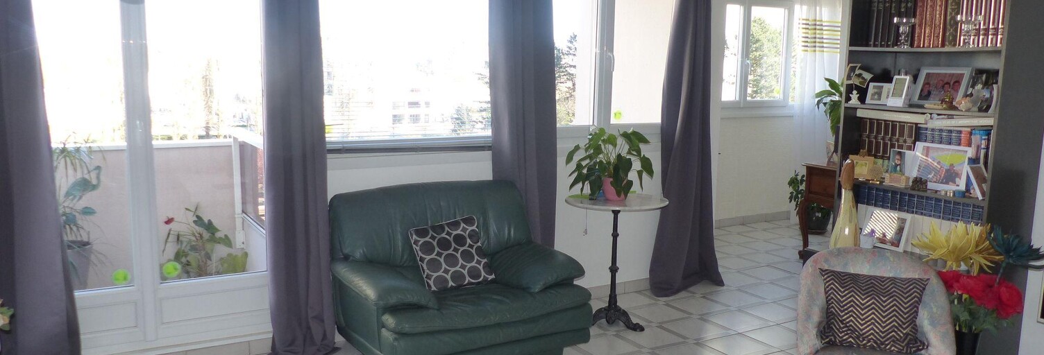 Appartement 5 Pièces 99 m² à vendre à Bihorel (76420)