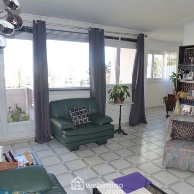 Appartement 5 pièces 99000 €