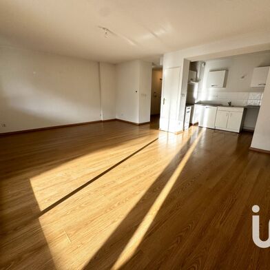 Appartement 3 pièces 235000 €