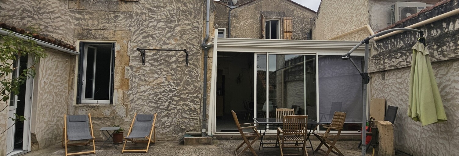 Maison 7 Pièces 193 m² à vendre à Saint-Michel (16470)