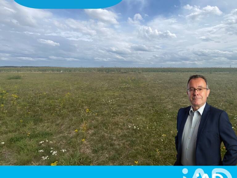 Vente Terrain à bâtir 1 500 m&sup2; — photo 1