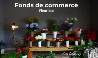 Commerce  121 m² à vendre à Le Cannet-des-Maures (83340)