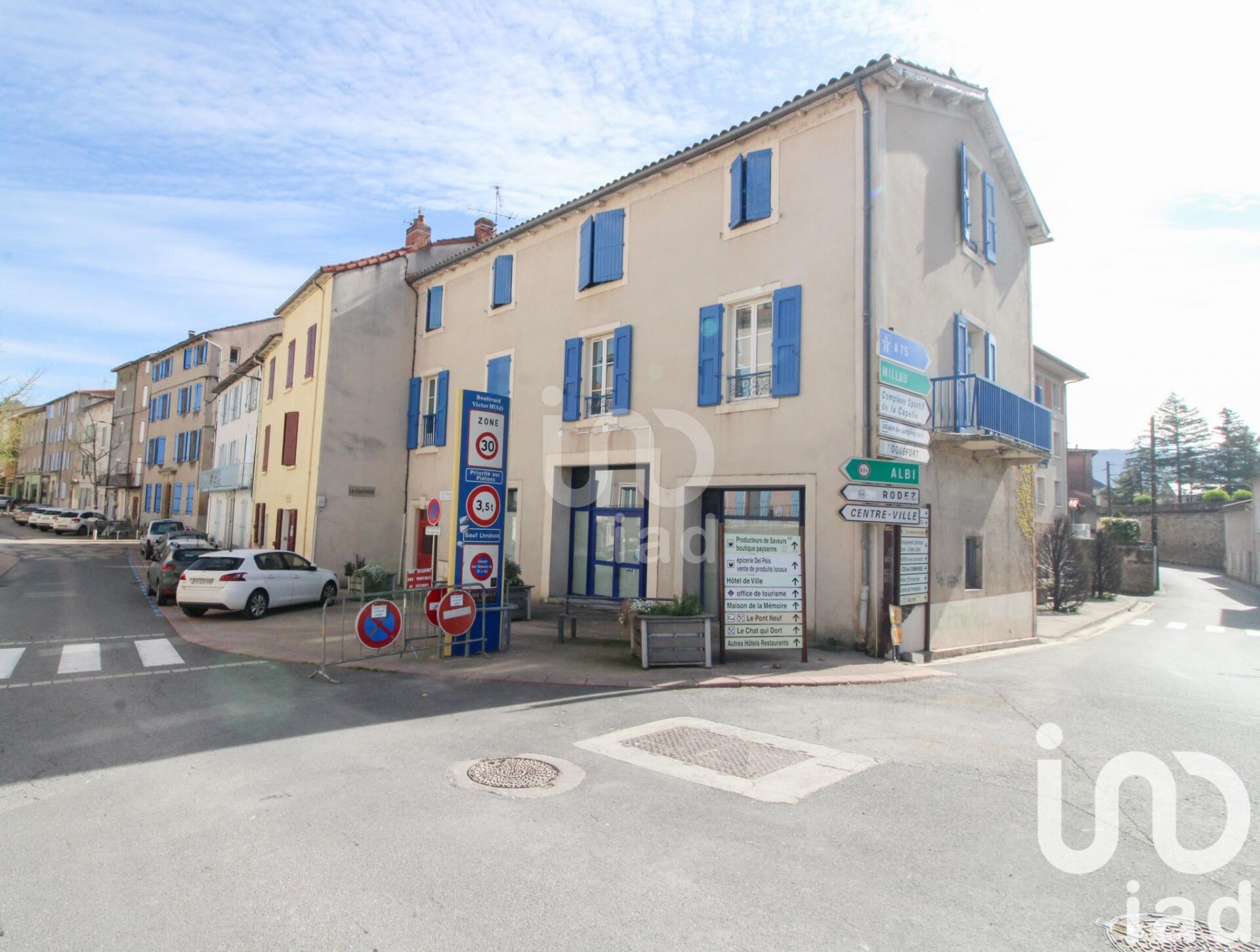 St-Affrique - 211m² - 1p.