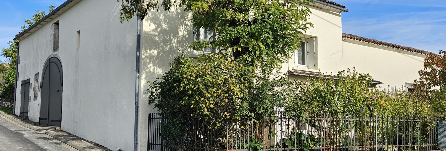 Maison 5 Pièces 98 m² à vendre à Saint-Fort-sur-le-Né (16130)