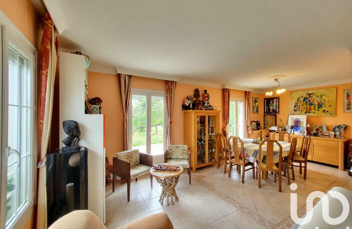 Vente Maison traditionnelle 5 pièces — photo 3
