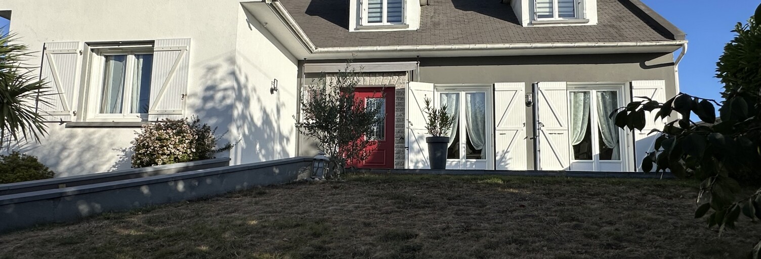 Maison 6 Pièces 209 m² à vendre à Parthenay (79200)