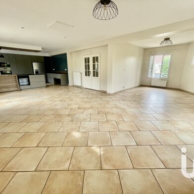 Maison 6 pièces 249900 €