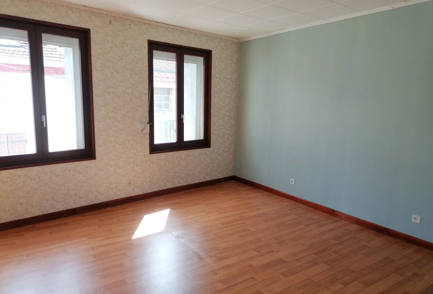 MAISON AVEC GARAGE A SAINTE FLORINE — photo 1