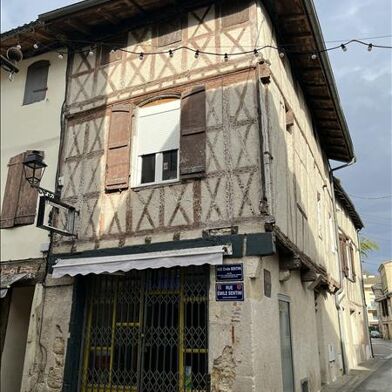 Immeuble  149800 €