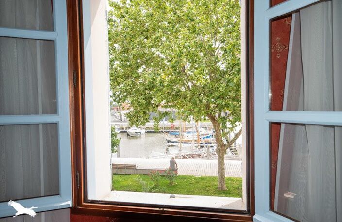 Maison de ville de 7 pièces principales — photo 4