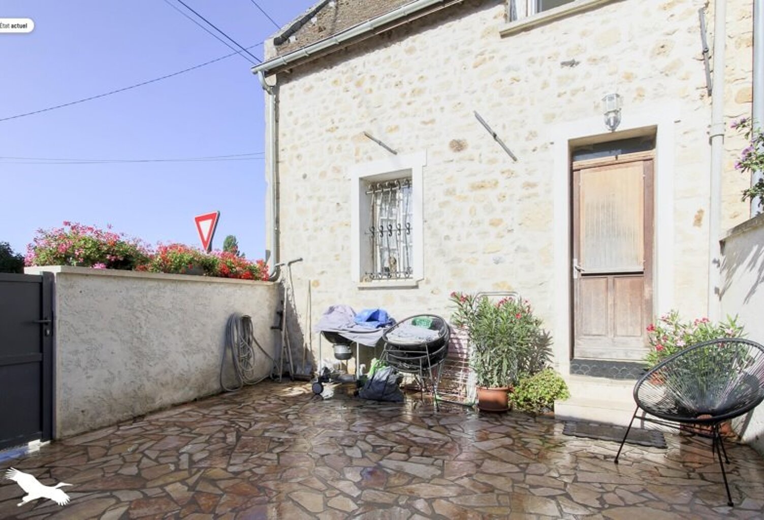 Maison en pierre de 4 pièces principales — photo 1