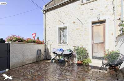 Maison en pierre de 4 pièces principales — photo du bien