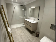 Appartement GRAND T2 avec terrasse vue panoramique — photo 3