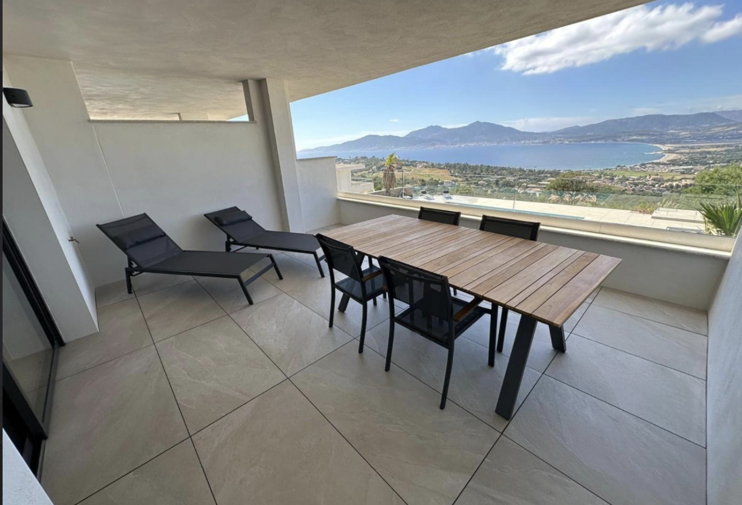 Porticcio : appartement T2 avec terrasse — photo 1