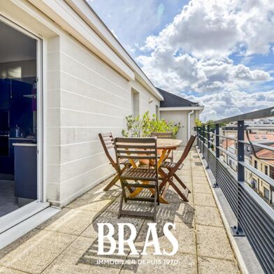 Appartement 5 pièces 499900 €