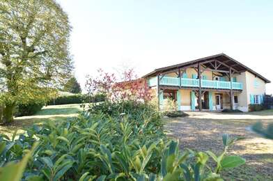 Maison 6 pièces 300000 €