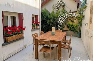 Maison 5 pièces 699000 €