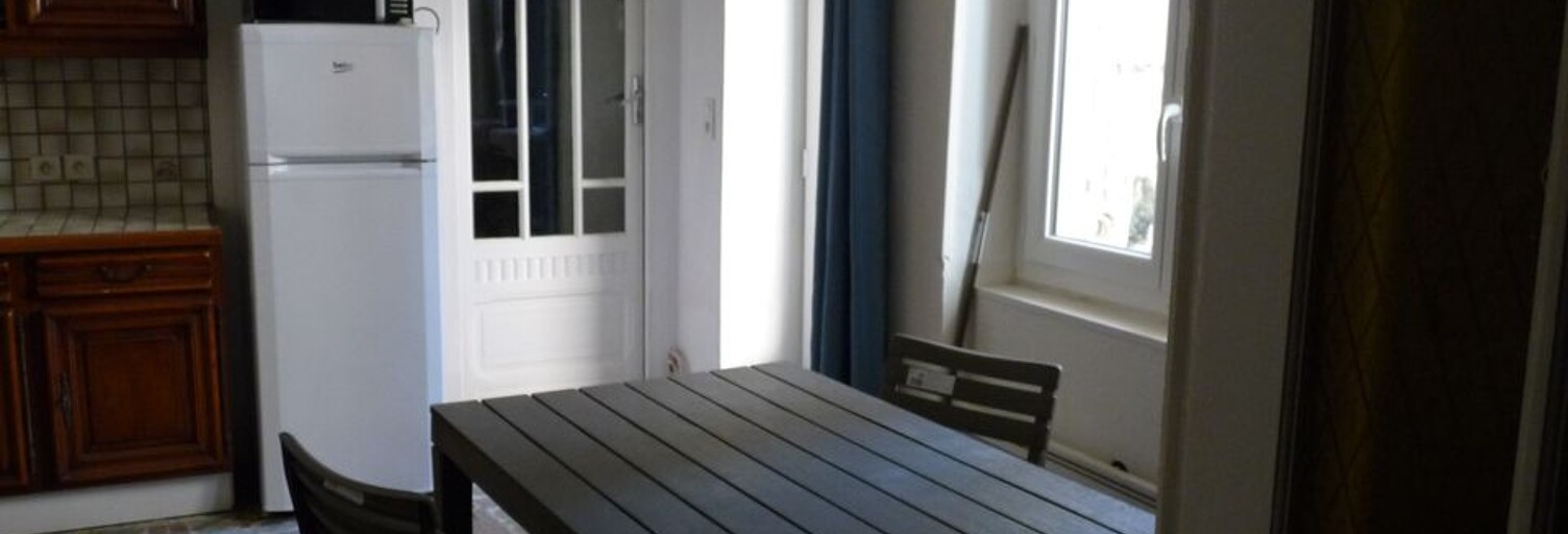 Appartement 1 Pièce 38 m² à louer à Nîmes (30000)