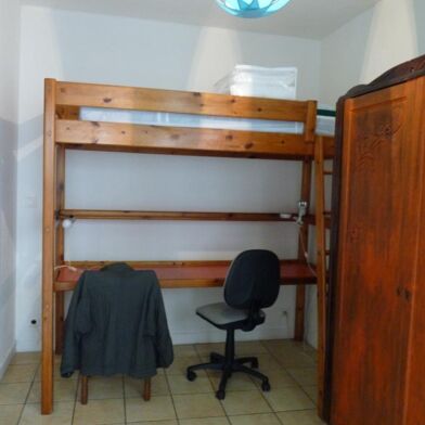 Appartement 1 pièces 375 €