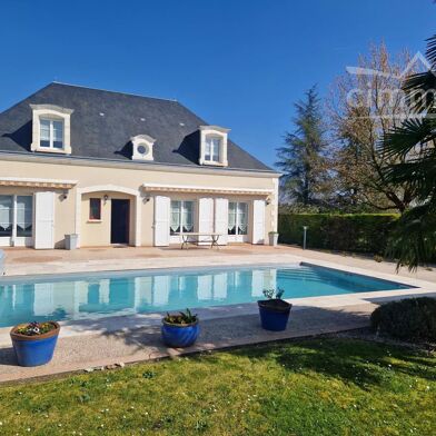 Maison 8 pièces 595000 €
