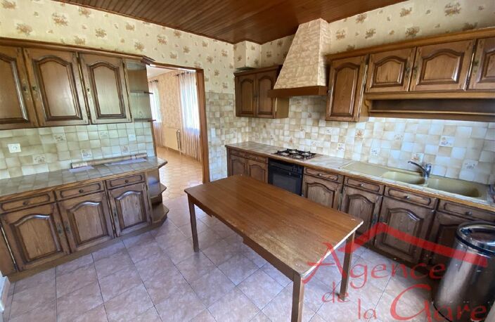 Vente maison 3 pièces 86 m² Fère-Champenoise (51230) — photo 3