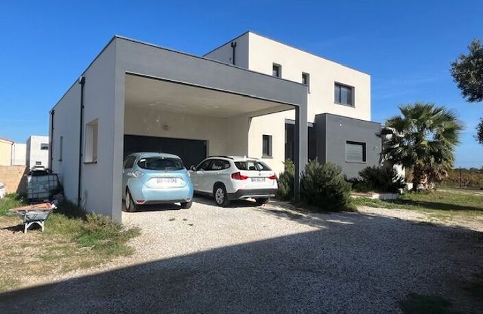 Villa 4 FACES SUR UN TERRAIN DE 1060M² — photo 2