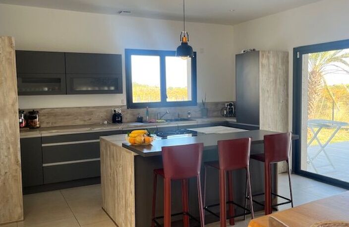 Villa 4 FACES SUR UN TERRAIN DE 1060M² — photo 5