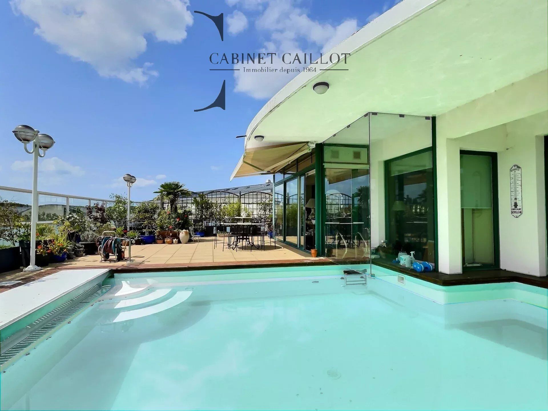 Appartement  T7 à vendre Rochelle (La) 17000