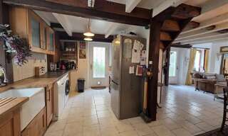 Maison 11 Pièces 196 m² à vendre à Adriers (86430)