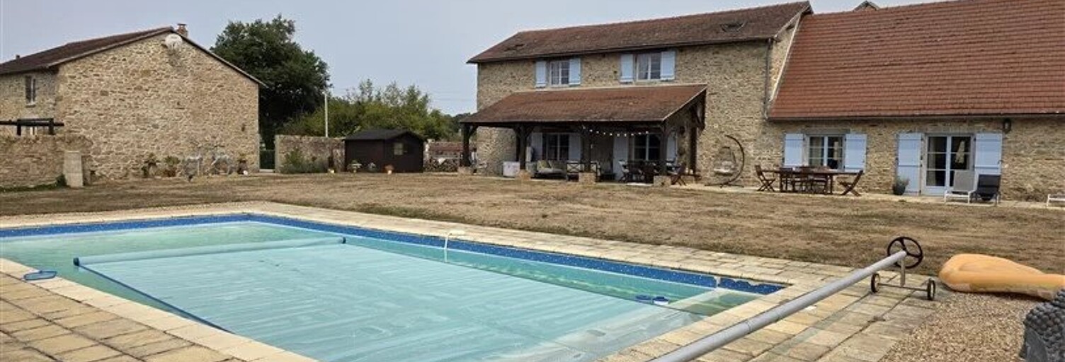 Immeuble  342 m² à vendre à Dompierre-les-Églises (87190)