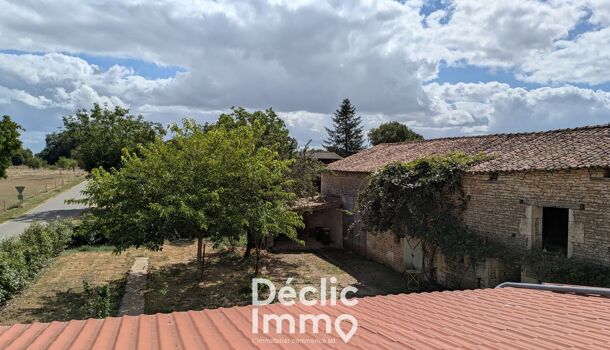 Maison de Village  5 pièces  à vendre Voulême 86400