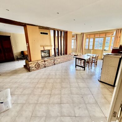 Maison 12 pièces 194000 €